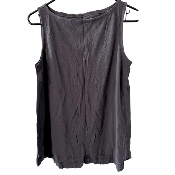 🌹LOFT CHARCOAL TANK - Picture 1 of 3